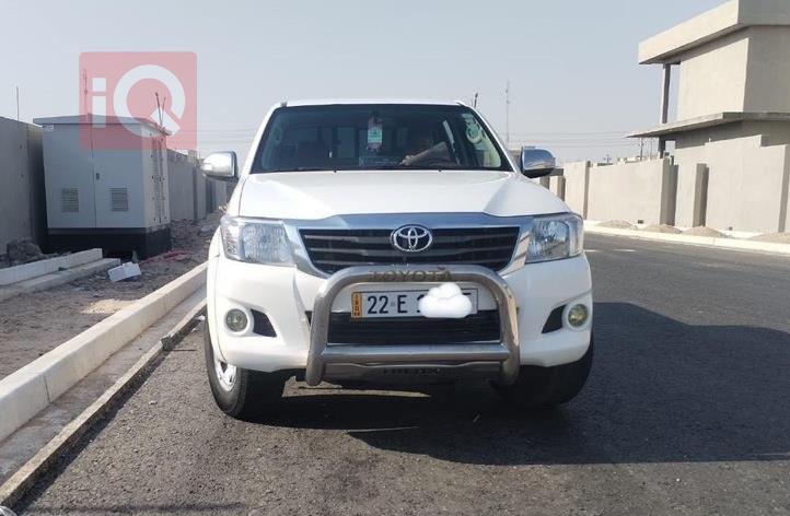 تويوتا هايلوكس